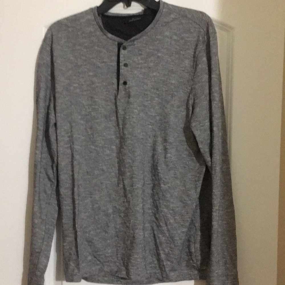 Marc Anthony Mens shirt